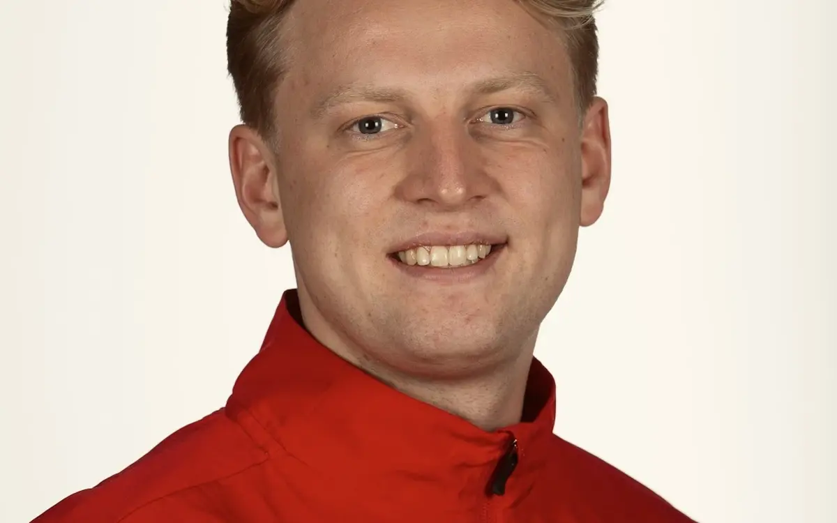 Kristian Kvanvik Eriksen er ansatt hos Sommerbris.