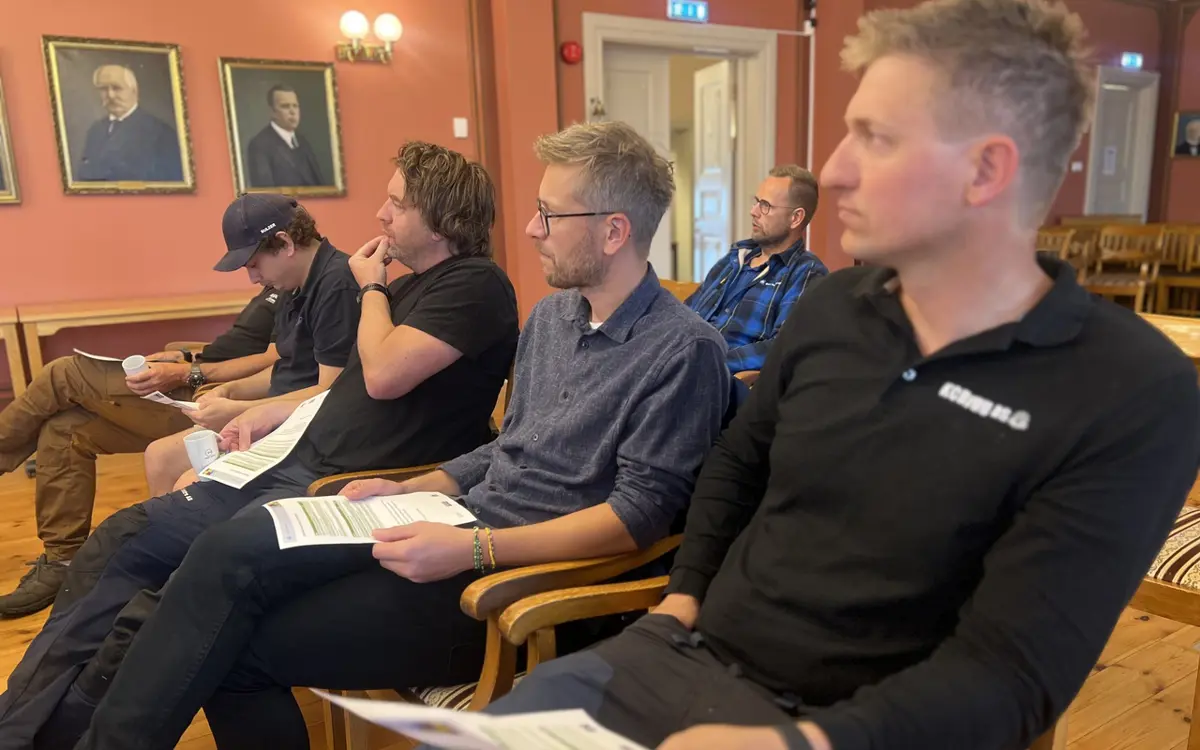 Håndverkerne er klar til å trå til med sjekklister i hånd. Foto: Liv Eva Kirkesæther/Næringsforeningen i Kristiansandsregionen 