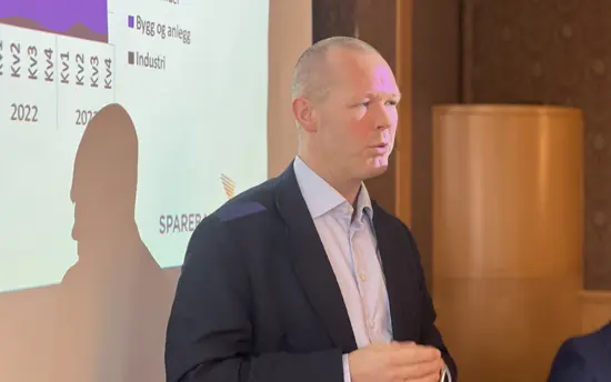 Prisvekst gjør at renta forblir høy