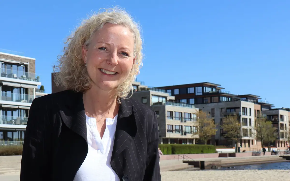 – Jeg vil oppfordre medlemmene til å utfordre Næringsforeningen på hva vi kan bidra med, være krevende bestillere og bruke de mulighetene som tilbys gjennom foreningen. Vi er til for dere, sier Næringsforeningens nye styreleder, Jill Akselsen. Foto: Ragna Marie Henden/Næringsforeningen