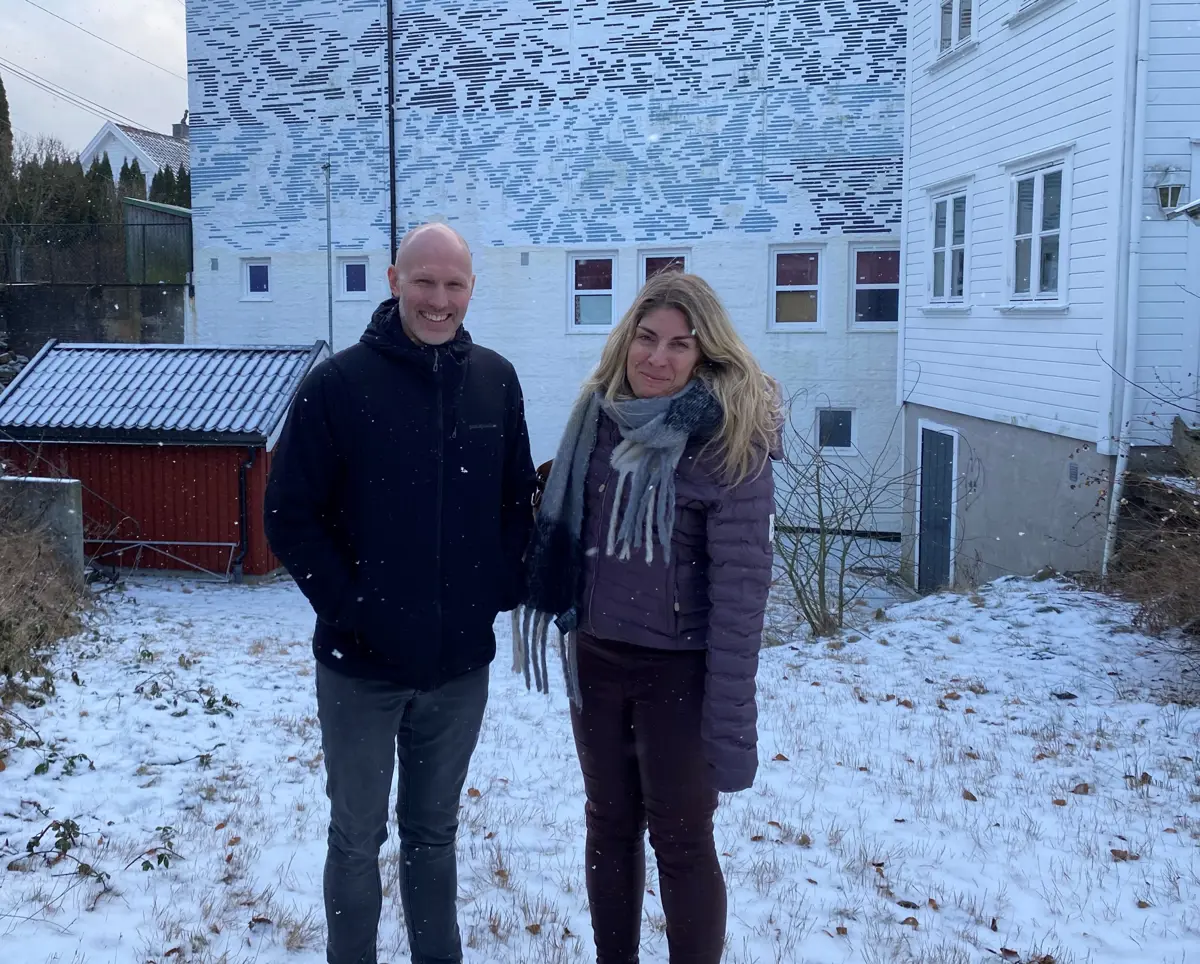 Bjørnar Heldal og Heidi Løland-Andersen er blant dem som har arbeidet tiltak for reiselivet i Lillesand.