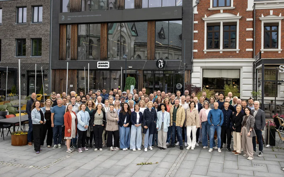 Fædrelandsvennens ansatte inviterer til storstilt feiring av avisens 150-årsjubileum. (Foto: Kjartan Bjelland.) 