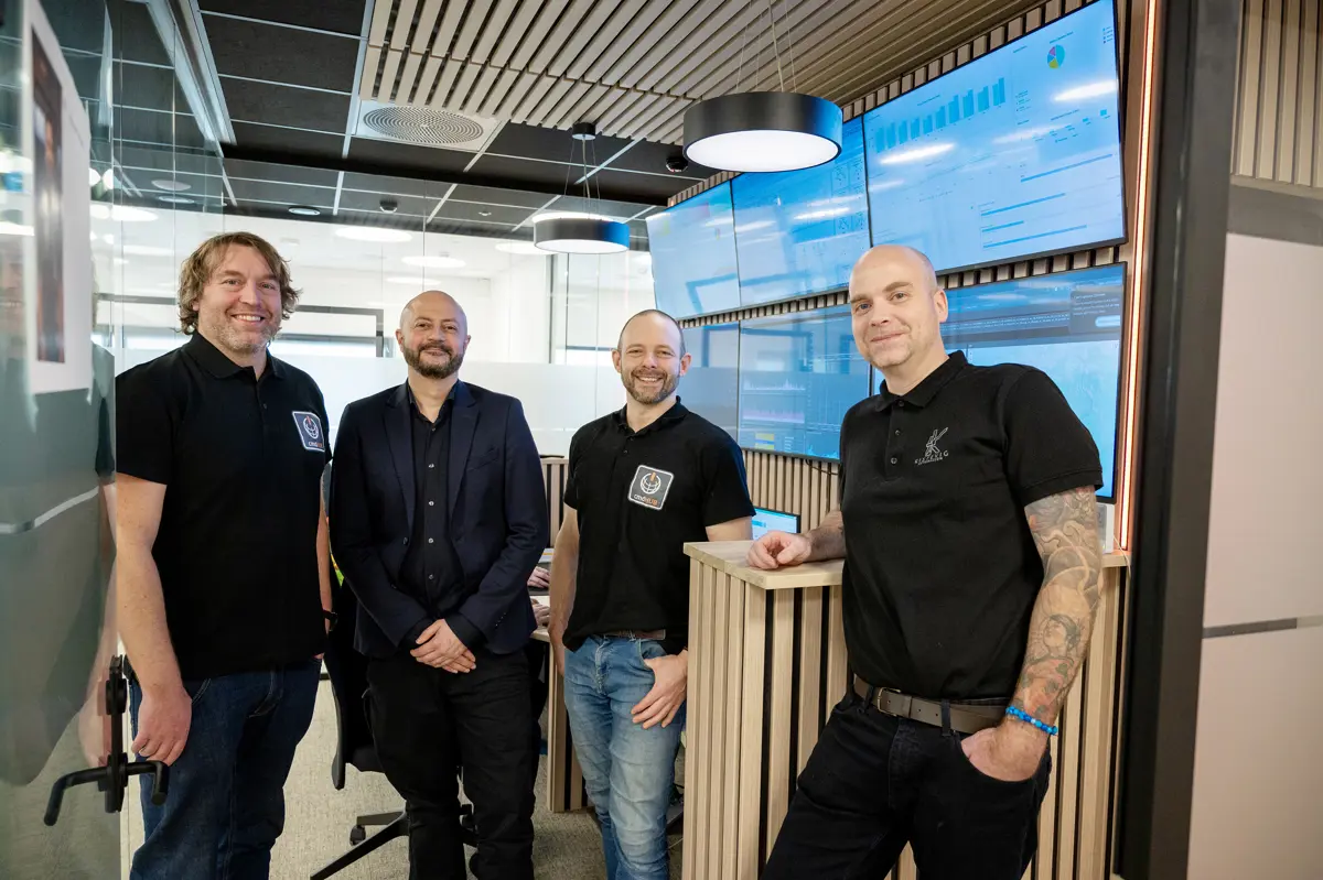 Gjengen bak cmdHUB med næringssjef Berent Philip Moe. (Foto: privat)