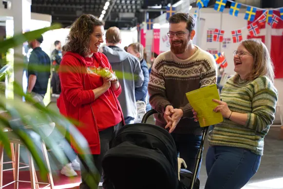 Tar med ledige stillinger til Nederland