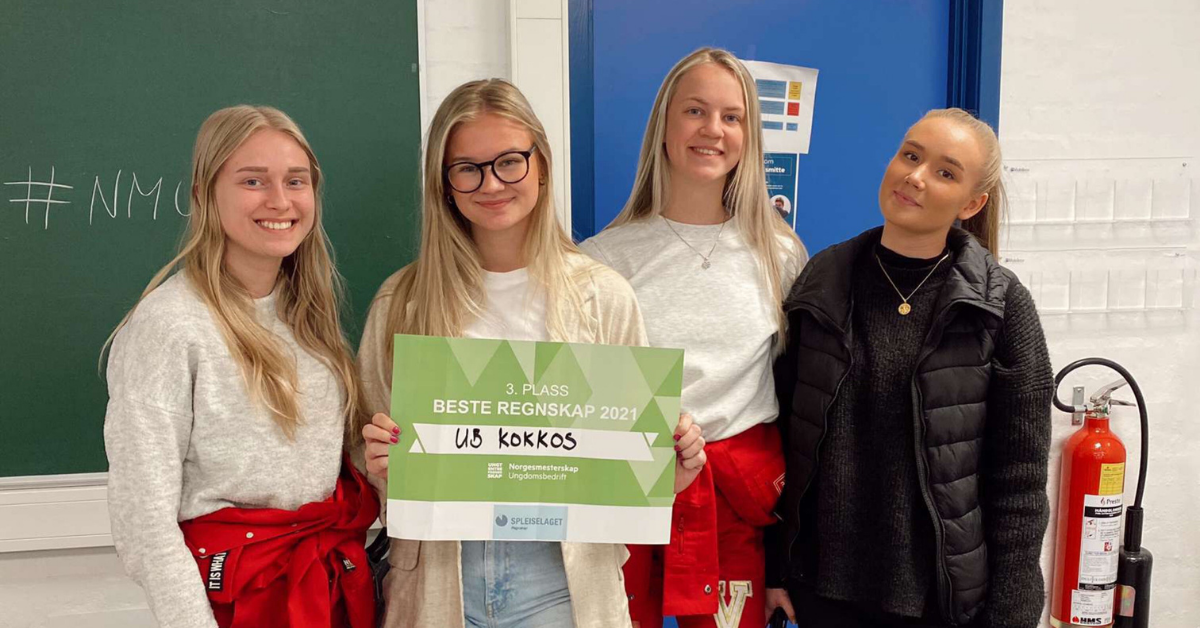 På bildet ser vi de fem jentene i UB Kokkos fra Flekkefjord videregående skole, avd. Flekkefjord.