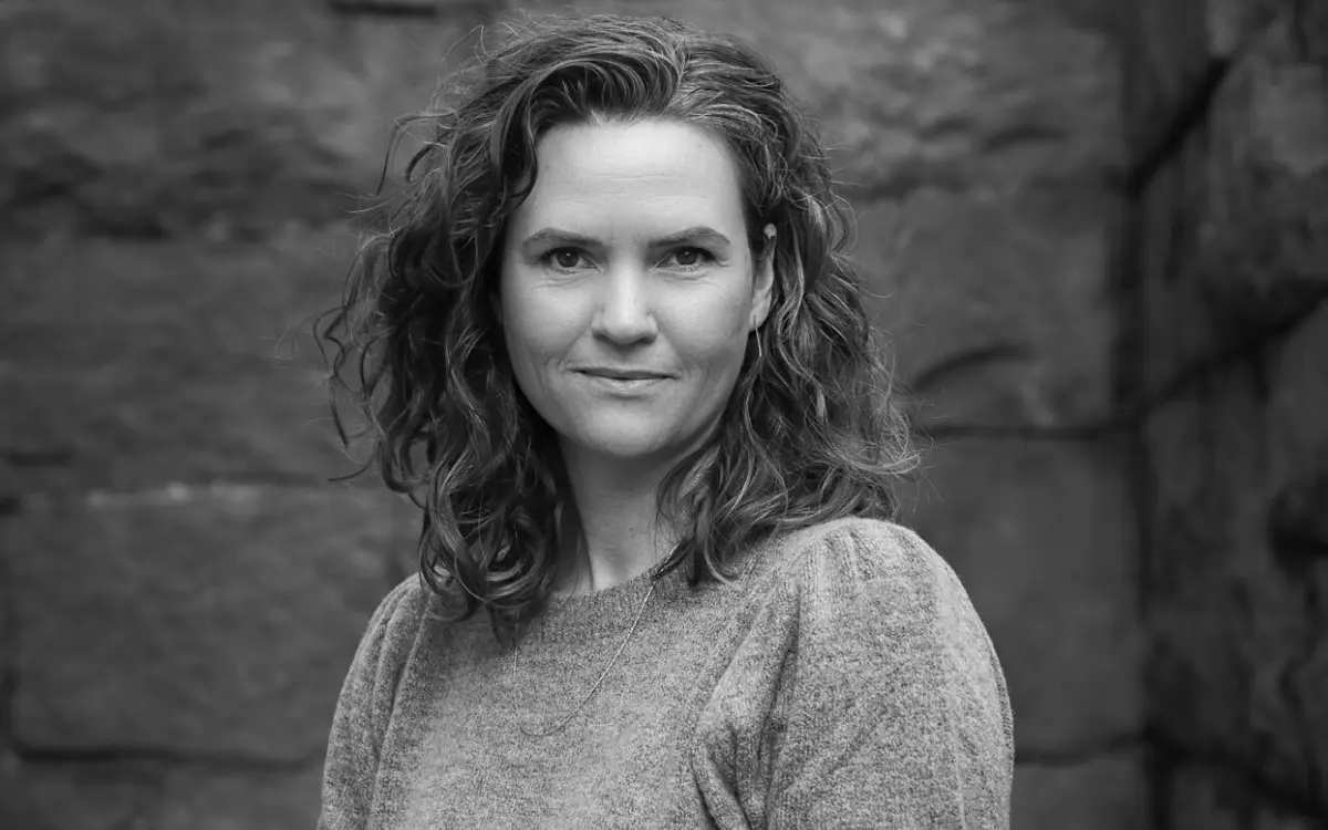 Kristine Aassved Storeide (bildet) og Åshild Wangensteen Bjørvik er to av foredragsholderne på Eiendomskonferansen 2022.