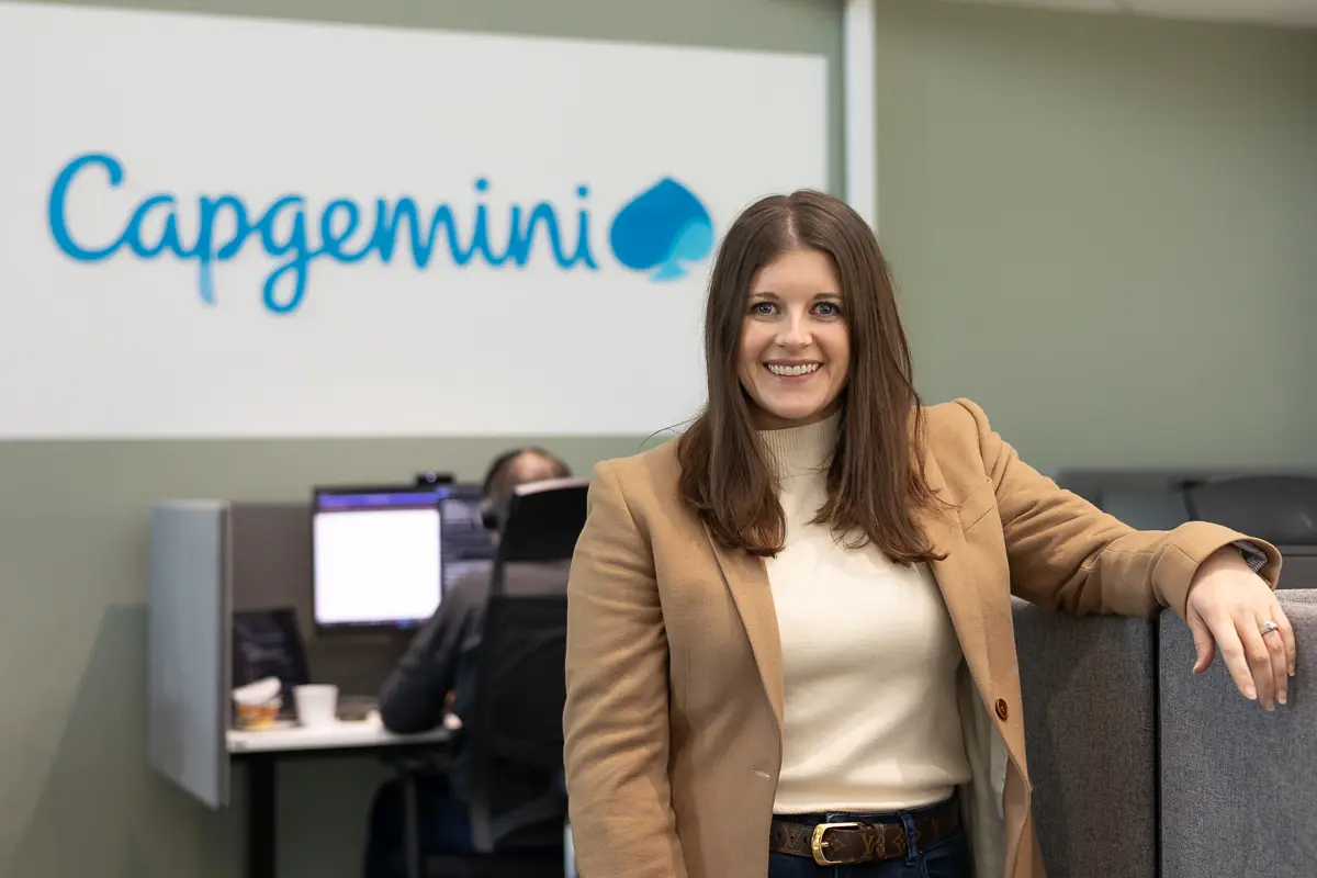 Christina Goodwin Olsen tar over ledelsen for Kristiansand-kontoret. Målet er å videreutvikle fagmiljøet og styrke regionens posisjon innenfor teknologi, digitalisering og kunstig intelligens. (Foto: Capgemini)