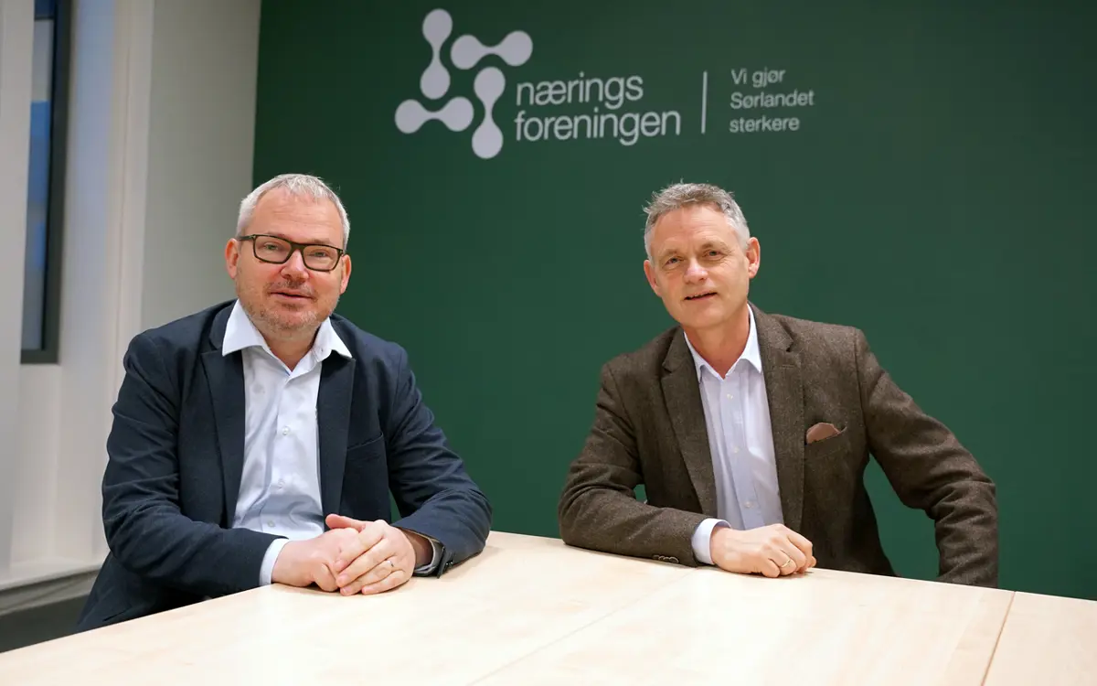 Næringspolitisk leder, Roar Osmundsen og administrerende direktør Trond M. Backer. 