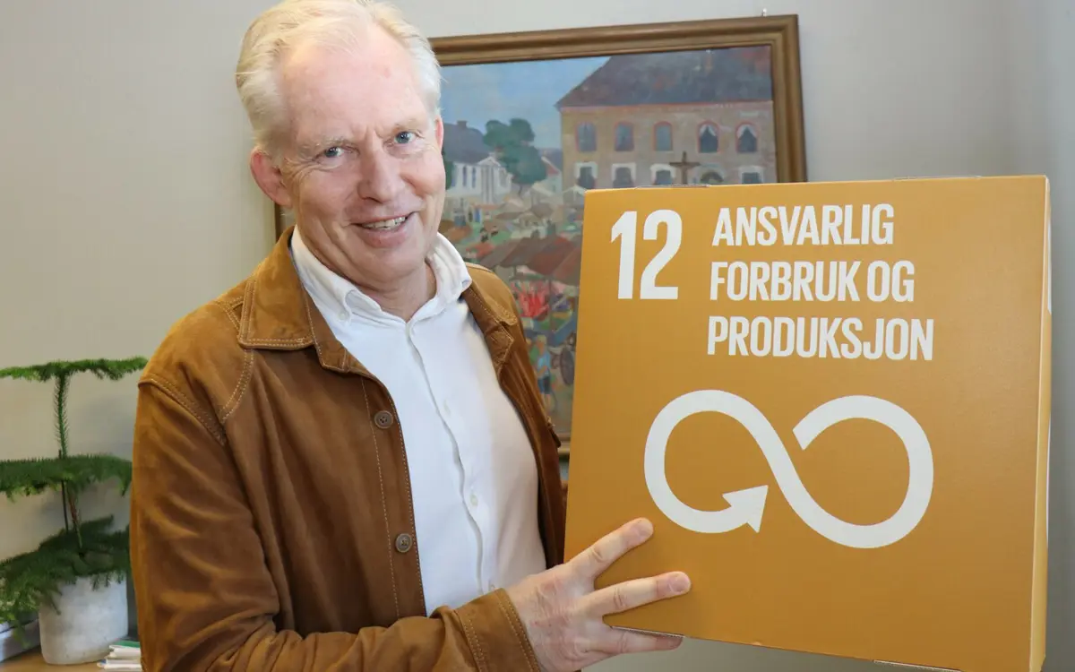 Ordfører Jan Oddvar Skisland i Kristiansand kommune inviterer Næringsforeningens medlemmer til konferansen GrønnPraksis 22. - Vi må jobbe sammen for å redusere forbruket og ha en ansvarlig produksjon i forhold til klodens naturressurser for å nå klimamålene i 2030, sier Skisland.