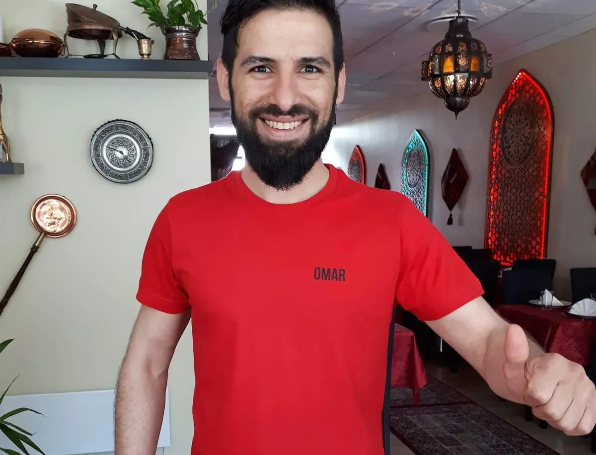 Sham syrisk mat og daglig leder Omar Dabaa mottok LIM-prisen 2020. Hvem fortjener prisen i år? (Foto: Hentet fra FB-siden til Sham syrisk mat)