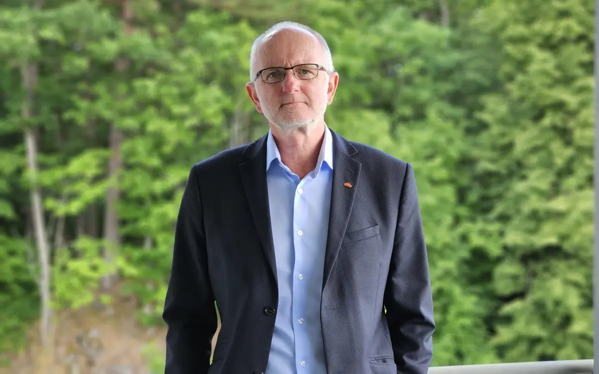 Direktør i Nav Agder, Øyvind Vedal, opplyser at det er stadig flere fra bygg og anleggsbransjen som melder seg hos Nav. (Foto: Nav.)