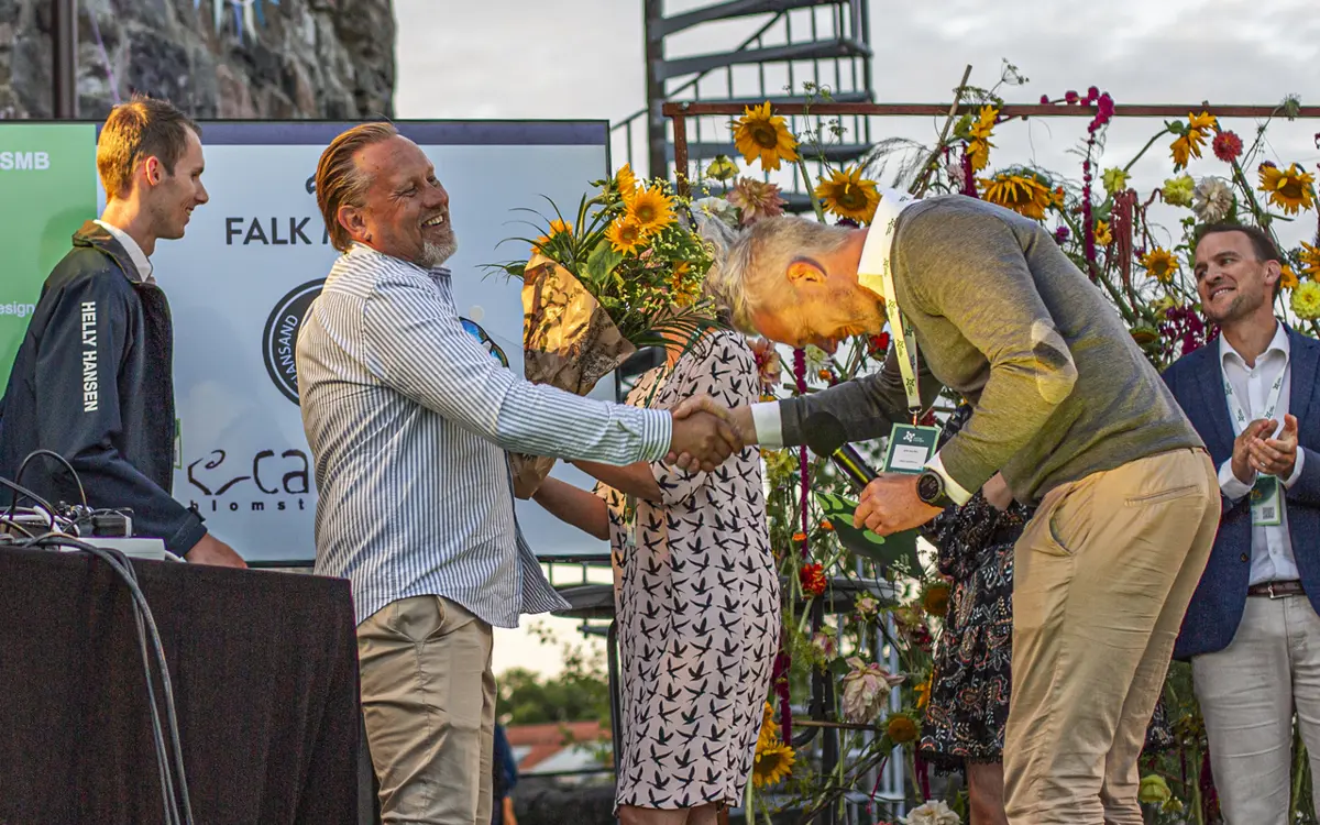 Årets unge leder og årets bedrift kåres på Hagefesten 2024. Her fra 2023 hvor Smag&Behag mottok prisen for Årets bedrift i kategorien «Små- og mellomstore bedrifter». Foto: Marte Haraldsen 
