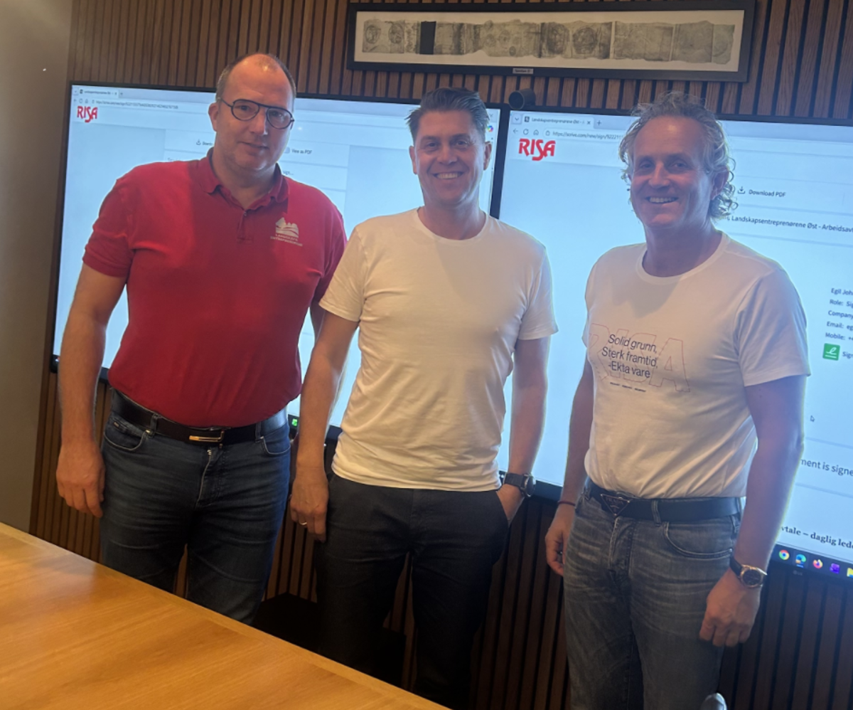 Egil Johnsen, Amund Berger og Bjørn Risa i Landskapsentreprenørene. (Foto: Privat)