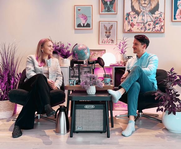 Samboerparet forklarer AI i ny podcast