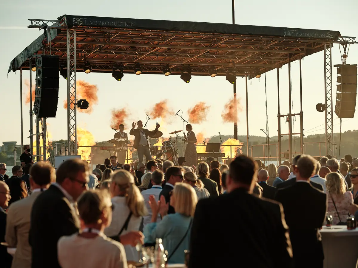 Se bilder fra Hagefesten 2021-2025