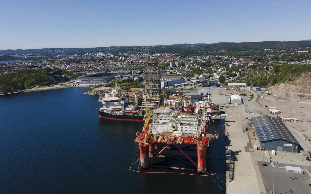 Hit, ved Kongsgård, ønsker kronikkforfatterne å flytte konteinerhavna. Foto: Erling Slyngstad-Hægeland
