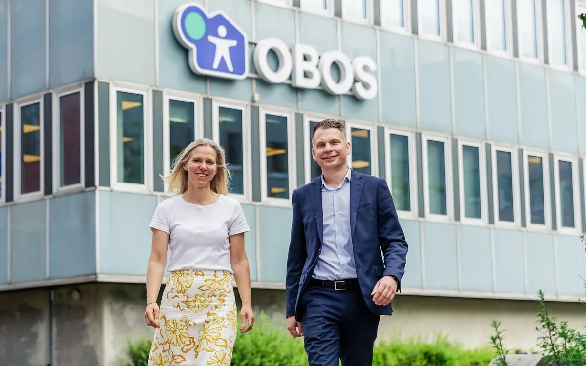 Marianne Gjertsen Ebbesen, konserndirektør Boligutvikling Trehus i OBOS og Rasmus Nord, administrerende direktør i Sweco Norge. (Foto: Sweco/OBOS)