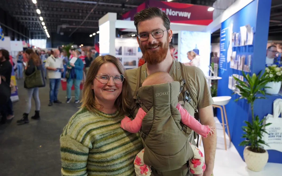 Mange Nederlendere som Rick og Elvire Van Oosterhout er på jakt etter drømmejobben i Norge. Denne helgen var Agder og Rogaland på rekrutteringsmesse i Nederland, og med seg hadde de over 200 ledige stillinger.