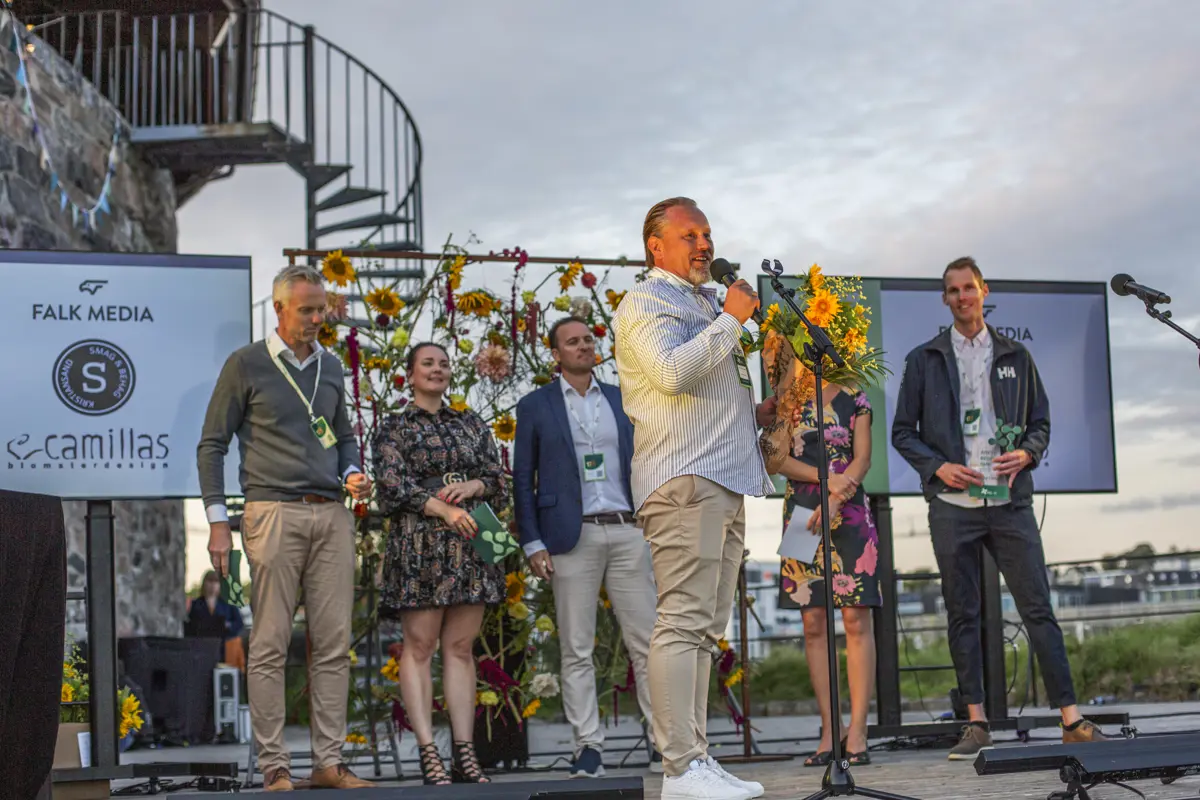 Se bilder fra Hagefesten 2021-2025