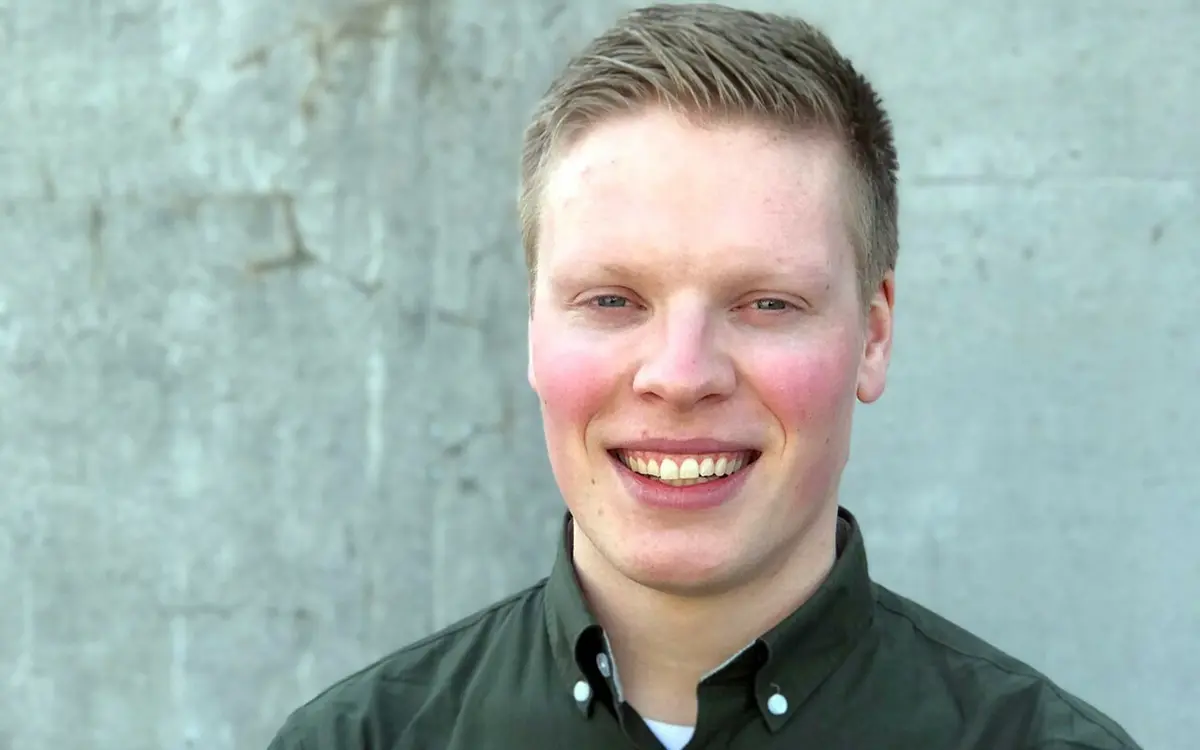 Eivind Omdal anbefaler alle studenter å bruke Kompetansetorget.no for å knytte til seg kontakter og samarbeid i arbeidslivet. 