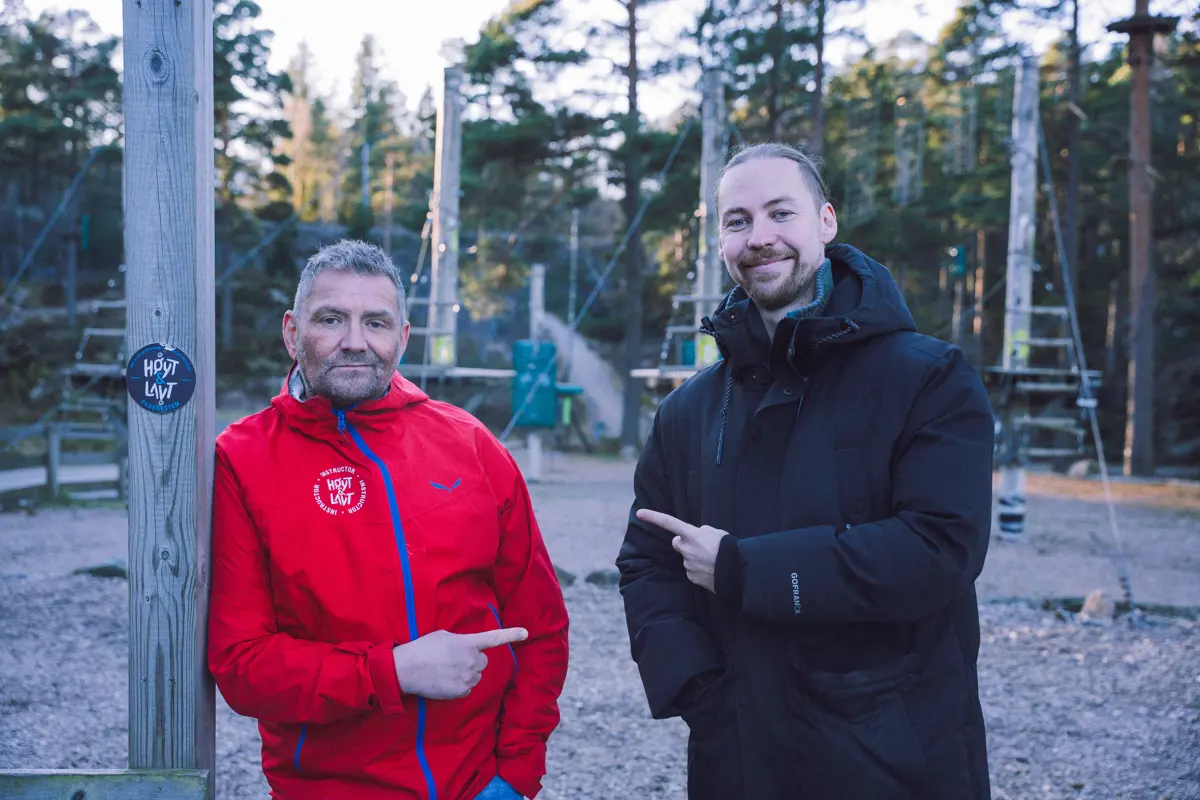 Knut Johnsen fra Høyt & Lavt klatrepark og Kyrre Waag vokalist i NAKED KOALA.