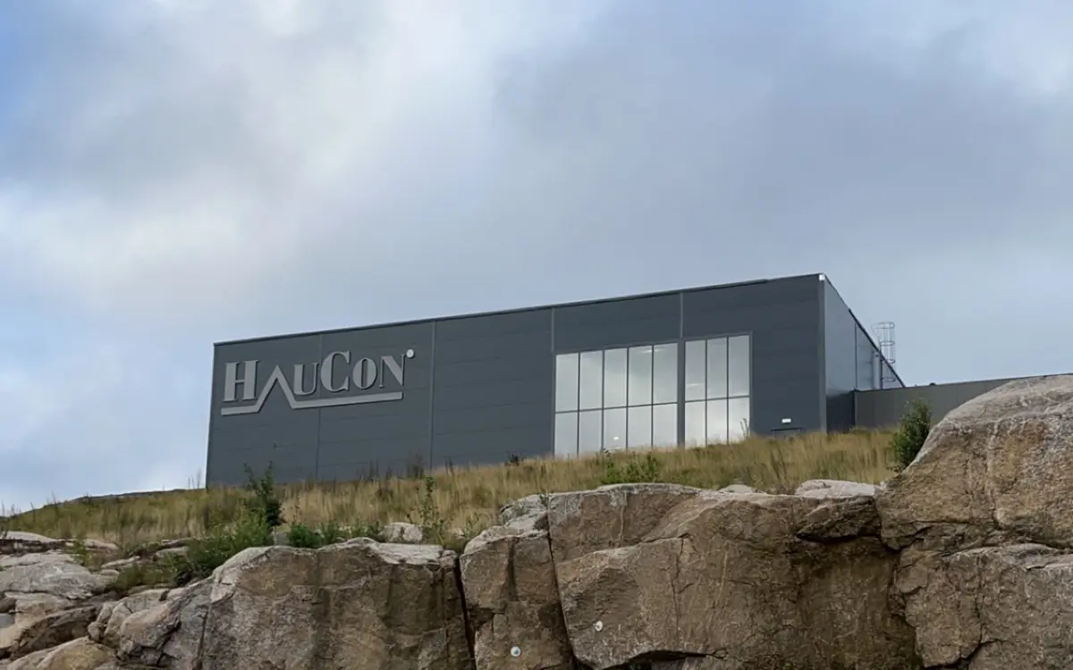 Skandinavias største leverandør av spesialprodukter til betongentreprenører har åpnet nytt varehus i Kristiansand.